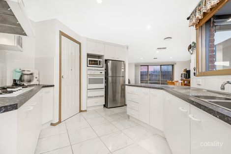 Property photo of 4 Chirnside Road Berwick VIC 3806