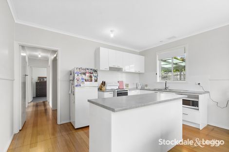 Property photo of 2 McInnes Crescent Churchill VIC 3842