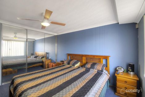Property photo of 12 Extensa Road Wattle Grove WA 6107