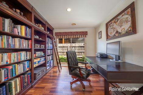 Property photo of 2 Magdalene Court Sunbury VIC 3429