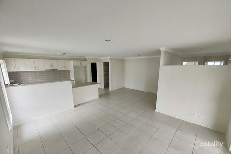 Property photo of 11 Sapphire Drive Rutherford NSW 2320