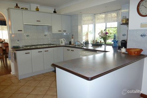 Property photo of 21 Binburra Way Mount Nasura WA 6112