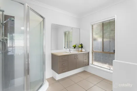 Property photo of 3 Narrell Court Cashmere QLD 4500