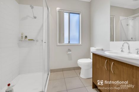 Property photo of 22 Marlin Crescent Point Cook VIC 3030