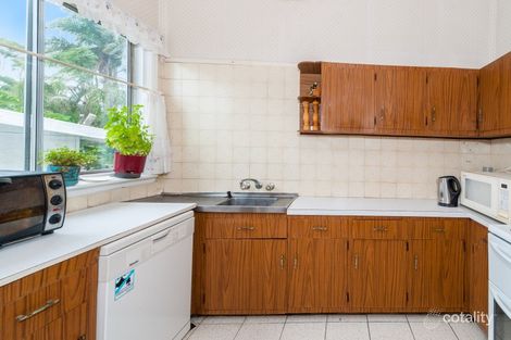 Property photo of 24 Hume Street Chifley NSW 2036
