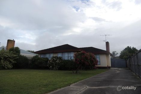 27 Overend Cres, Sale, VIC 3850