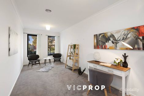 Property photo of 16 Coleridge Circuit Williams Landing VIC 3027