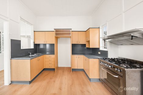 61 Gray Rd, West End, QLD 4101