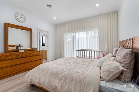 Property photo of 355 Highlander Drive Craigieburn VIC 3064