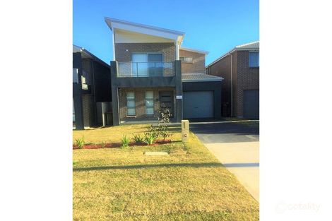 Property photo of 8 Old Church Lane Prospect NSW 2148