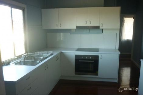 Property photo of 10 Clara Street Wynnum QLD 4178