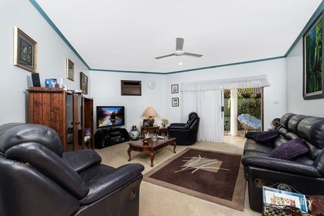 Property photo of 25 Sidlaw Street Smithfield QLD 4878