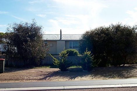 23 Reynolds St, Hopetoun, WA 6348