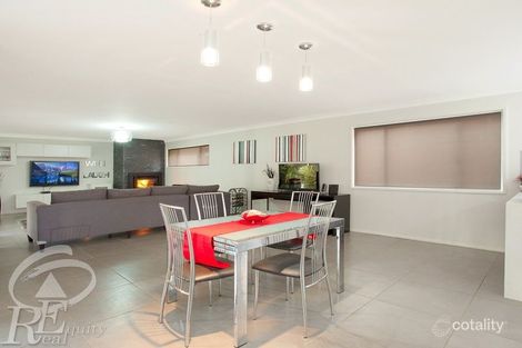 Property photo of 11 Nottingham Crescent Chipping Norton NSW 2170