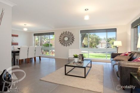 Property photo of 11 Nottingham Crescent Chipping Norton NSW 2170