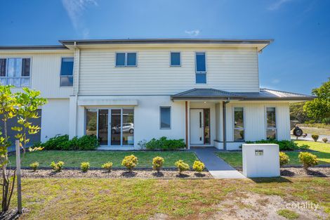 Property photo of 1/107 Dune Drive Fern Bay NSW 2295