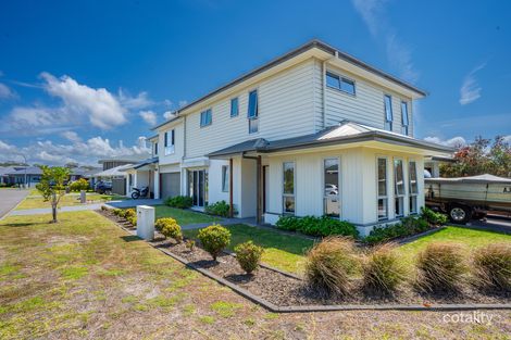 Property photo of 1/107 Dune Drive Fern Bay NSW 2295