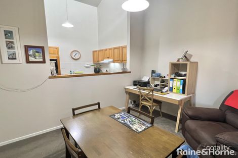 Property photo of 1/4 Old Barracks Lane Young NSW 2594
