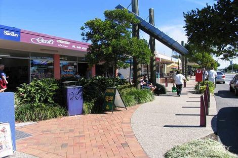 Property photo of 7 Crees Parade Dicky Beach QLD 4551