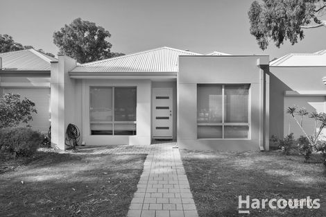 Property photo of 18 Thornbill Crescent Coodanup WA 6210