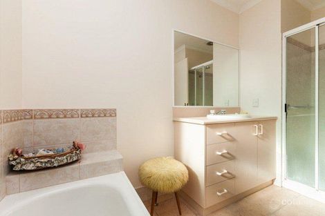 Property photo of 37 Dundee Drive West Wodonga VIC 3690