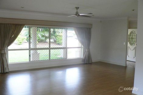 Property photo of 8 Greenock Way Brinsmead QLD 4870