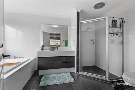 Property photo of 34 Brittany Crescent Raceview QLD 4305