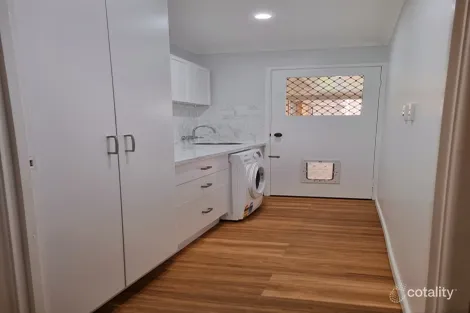 Property photo of 33 Beerburrum Street Battery Hill QLD 4551