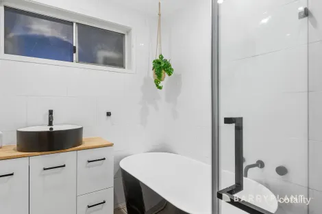Property photo of 5 Rio Court Ferntree Gully VIC 3156