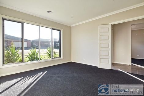 Property photo of 161 Twin Ranges Drive Warragul VIC 3820