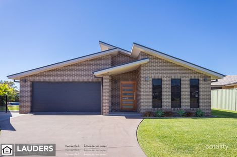 Property photo of 41 Bluehaven Drive Old Bar NSW 2430