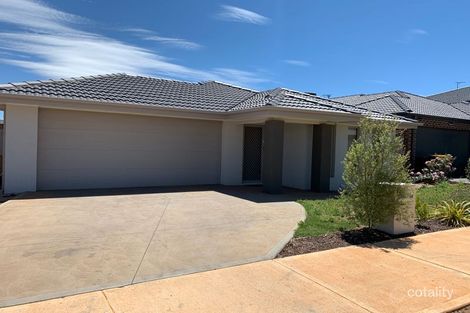 Property photo of 14 Lores Drive Brookfield VIC 3338