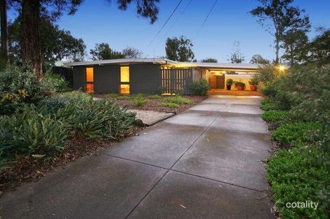 Property photo of 1 Kardinia Crescent Warranwood VIC 3134