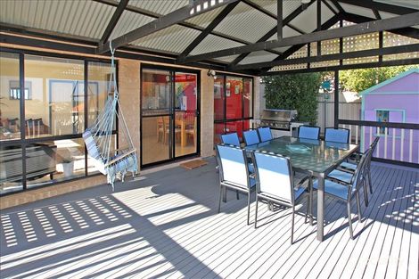Property photo of 4 Appleberry Crescent Craigburn Farm SA 5051