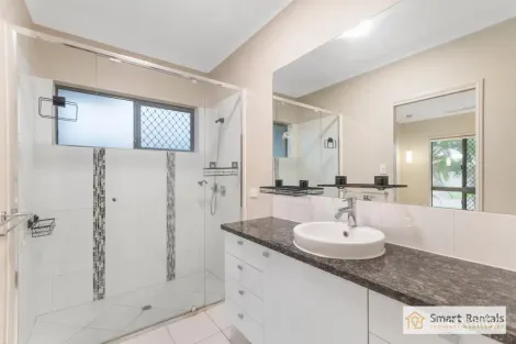 Property photo of 36 Mallorca Circuit Burdell QLD 4818