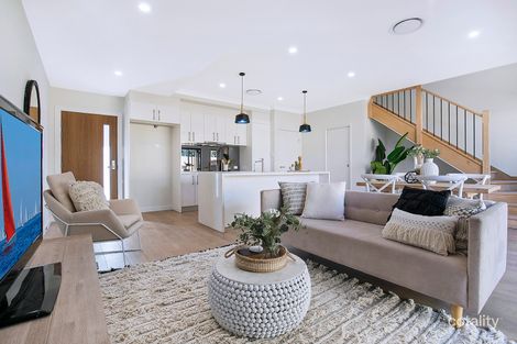 4/58 Dickenson St, Carina, QLD 4152