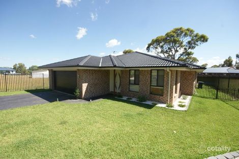 Property photo of 28 Dale Crescent Armidale NSW 2350