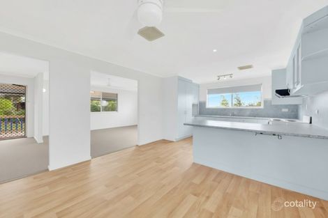 Property photo of 30 Margaret Street Tannum Sands QLD 4680