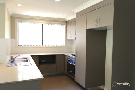 Property photo of 14 Onyx Place Orange NSW 2800