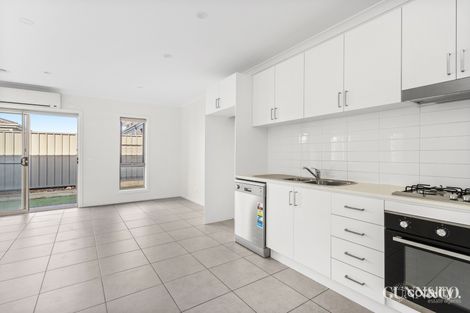 Property photo of 11 Mulgra View Tarneit VIC 3029