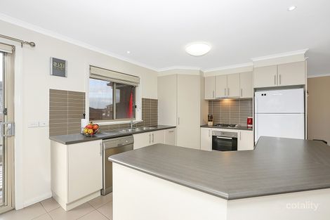 Property photo of 18 Fulford Crescent Elliminyt VIC 3250