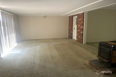 Property photo of 8 Tannabah Street Coonabarabran NSW 2357