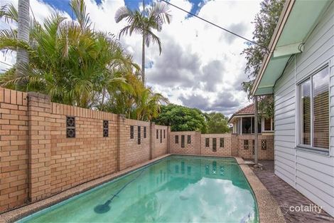 Property photo of 17 Chingford Street Chermside West QLD 4032