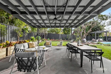 Property photo of 15 Edgehill Street Nathan QLD 4111