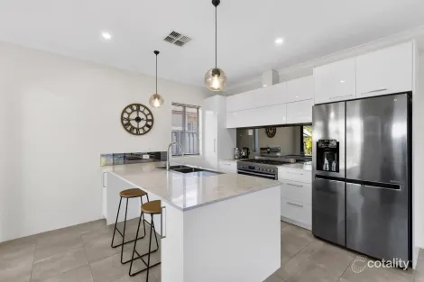 405 Woollcott Ave, Brabham, WA 6055