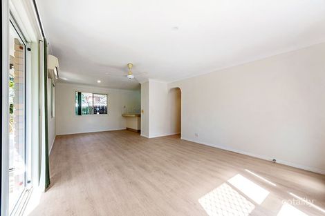 Property photo of 16/10 Hollywell Road Biggera Waters QLD 4216