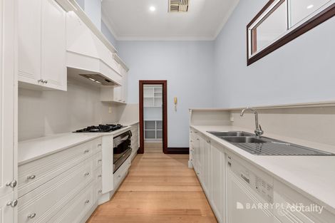 Property photo of 3 Magnolia Road Ivanhoe VIC 3079