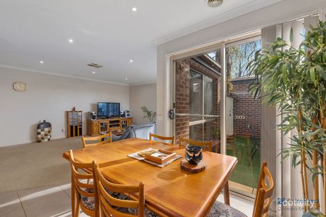 Property photo of 1/4 Curtois Street Yarrawonga VIC 3730