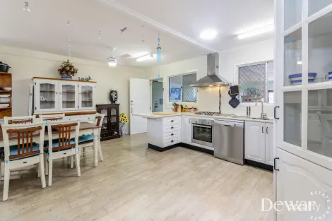 Property photo of 1351 Bribie Island Road Ningi QLD 4511
