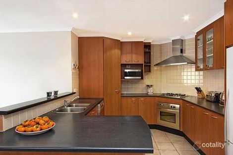 Property photo of 28 Walker Crescent Jerrabomberra NSW 2619